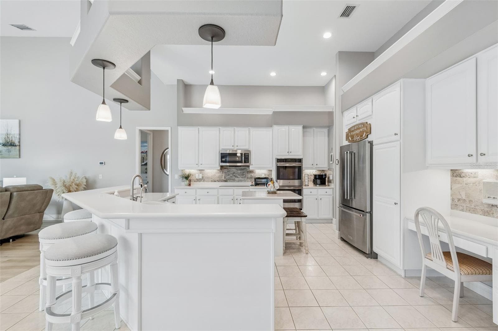 438 TALL OAK TRAIL — photo 14 of 86
