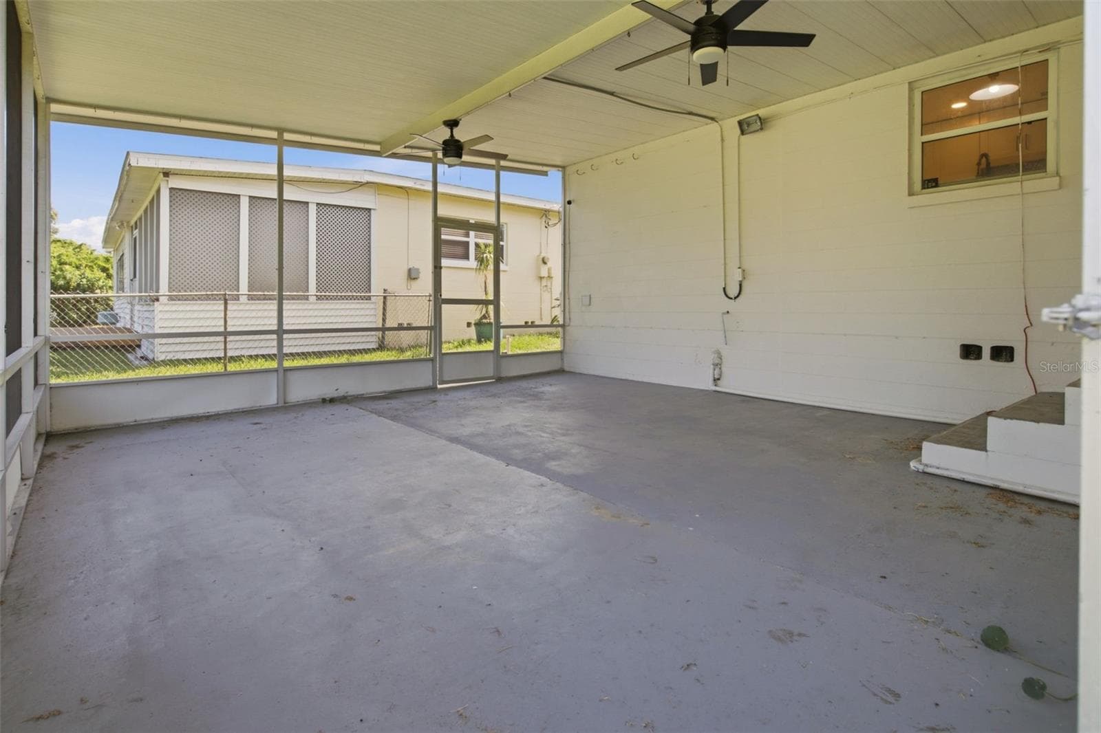 832 THALIA DRIVE — photo 16 of 21