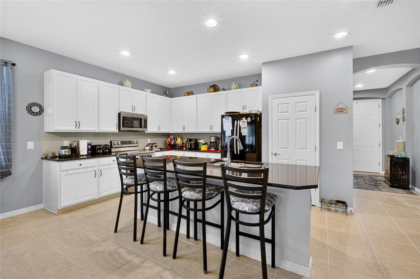 2349 JERNIGAN LOOP — photo 11 of 37