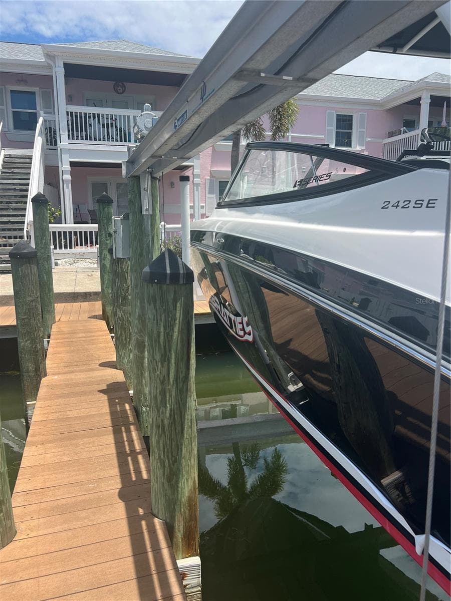 00 COQUINA KEY DRIVE — photo 6 of 8