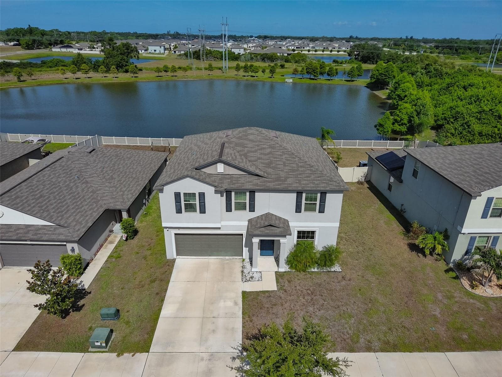 1507 GOLDEN GLOW DRIVE
