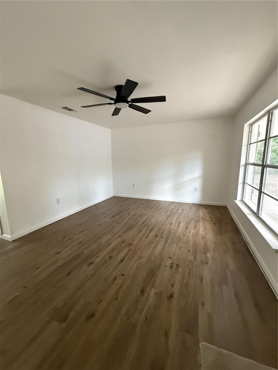 6989 STATE ROAD 26 — photo 10 of 29