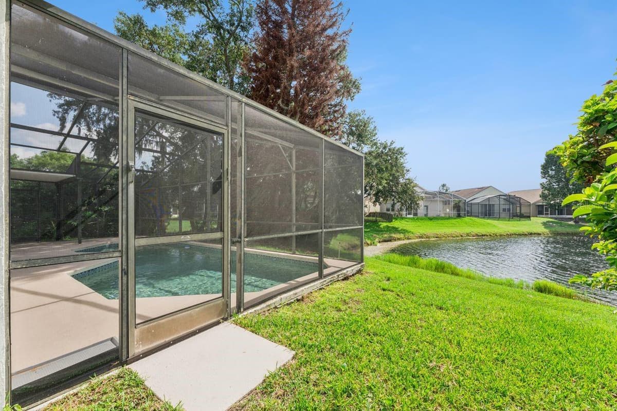 13635 WATERHOUSE WAY — photo 8 of 44