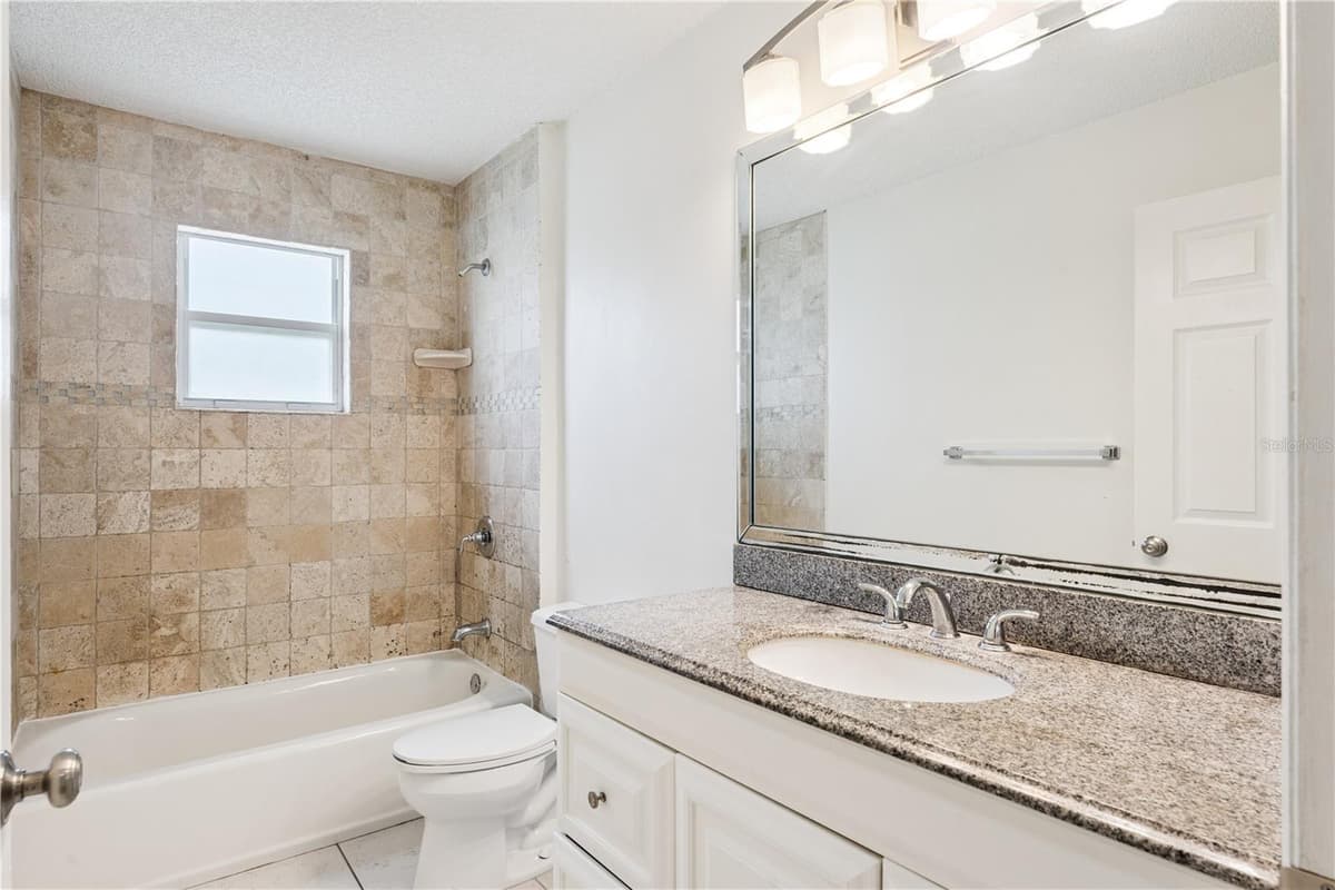 13635 WATERHOUSE WAY — photo 32 of 44