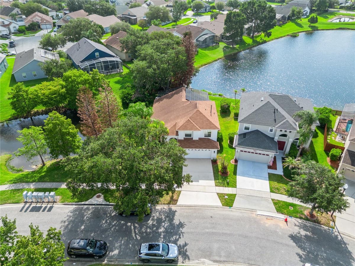13635 WATERHOUSE WAY — photo 3 of 44