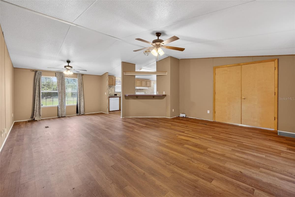 13530 87TH STREET — photo 3 of 23
