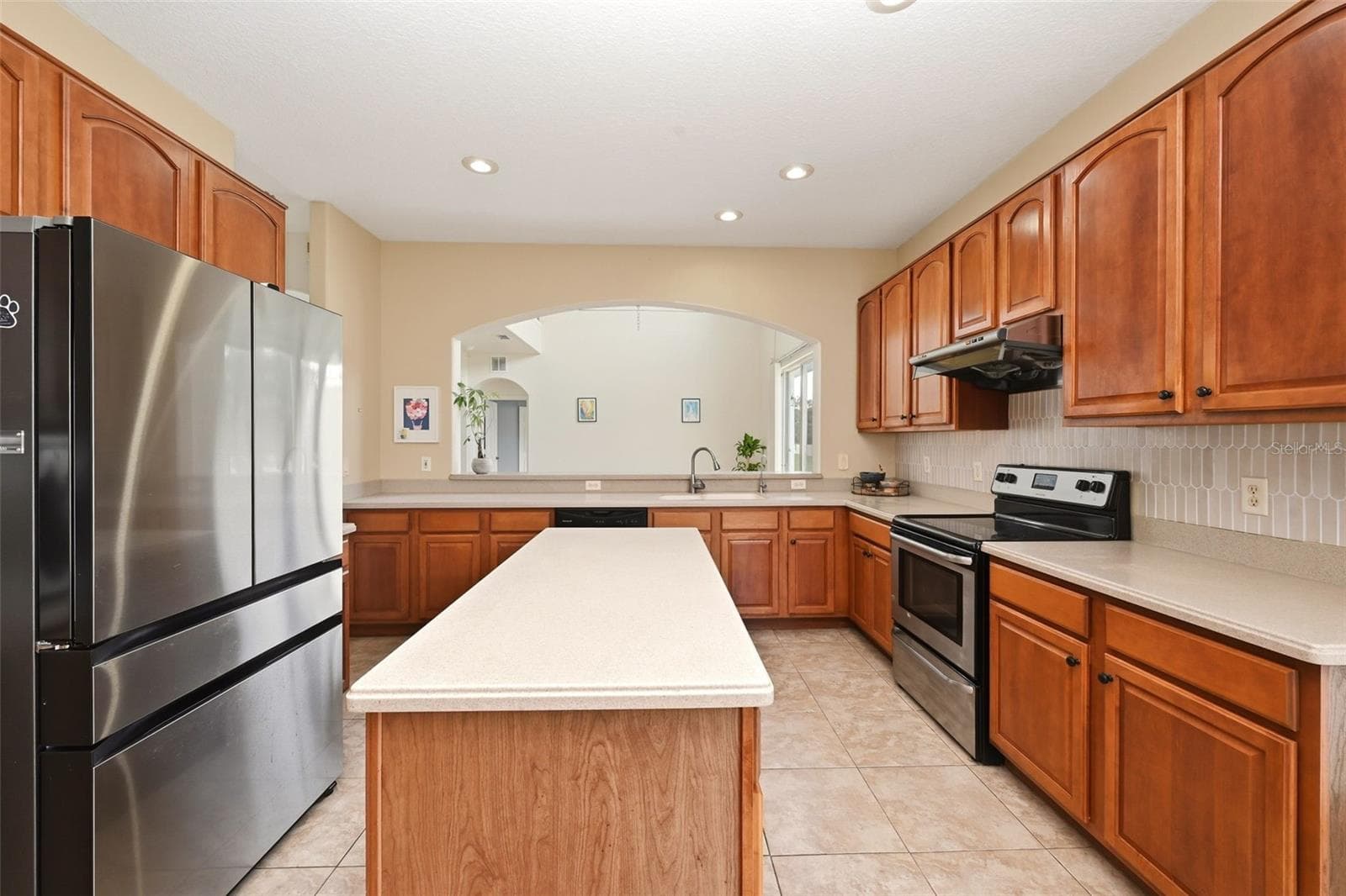 936 KINGSRIDGE CIRCLE — photo 18 of 51