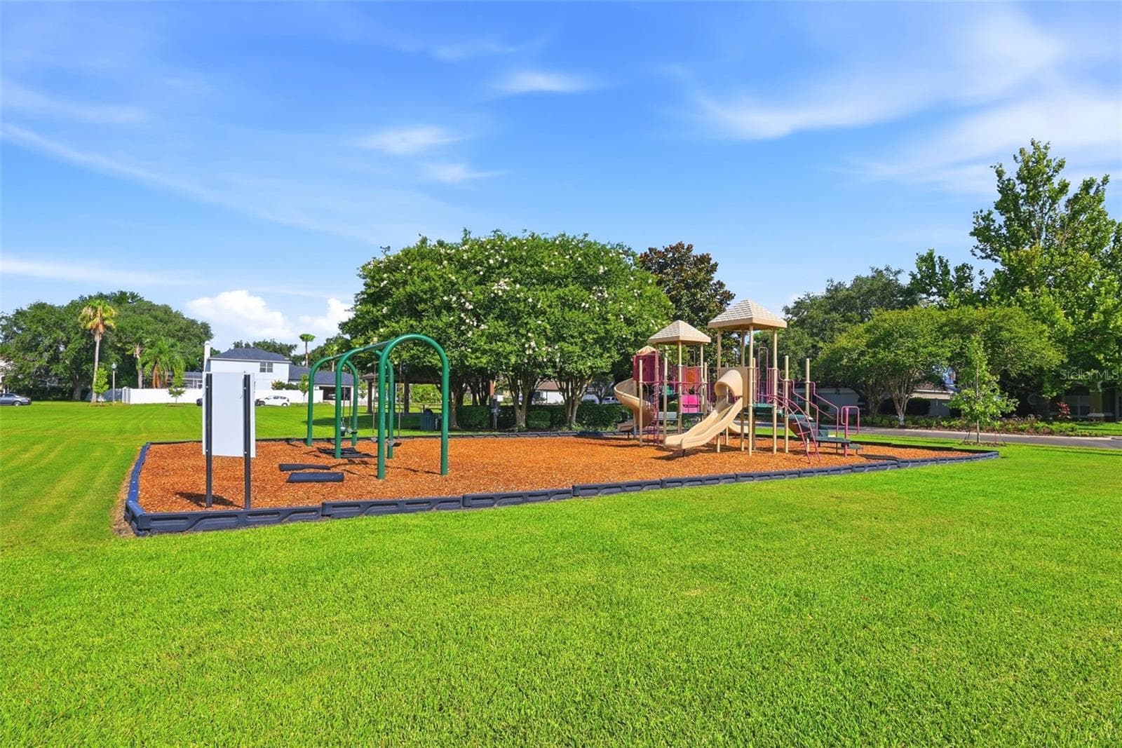 936 KINGSRIDGE CIRCLE — photo 49 of 51