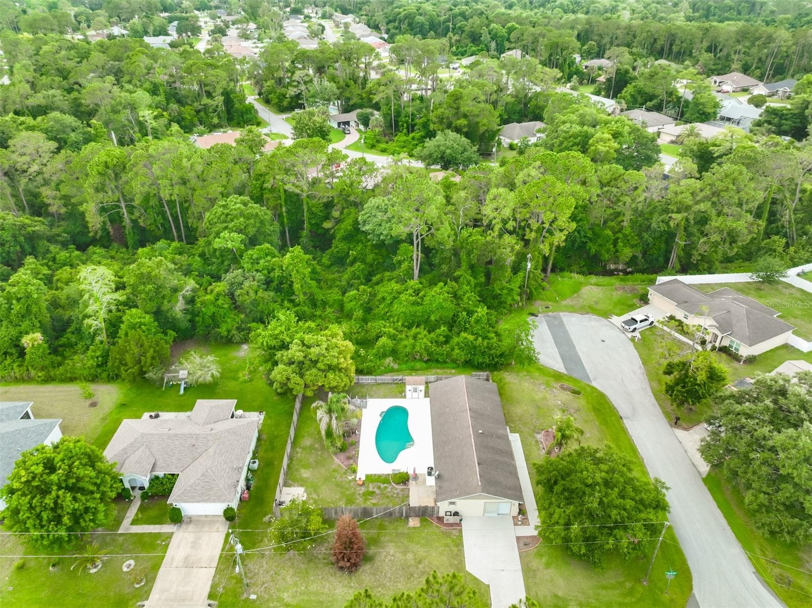 1 PAULINE PLACE — photo 2 of 32