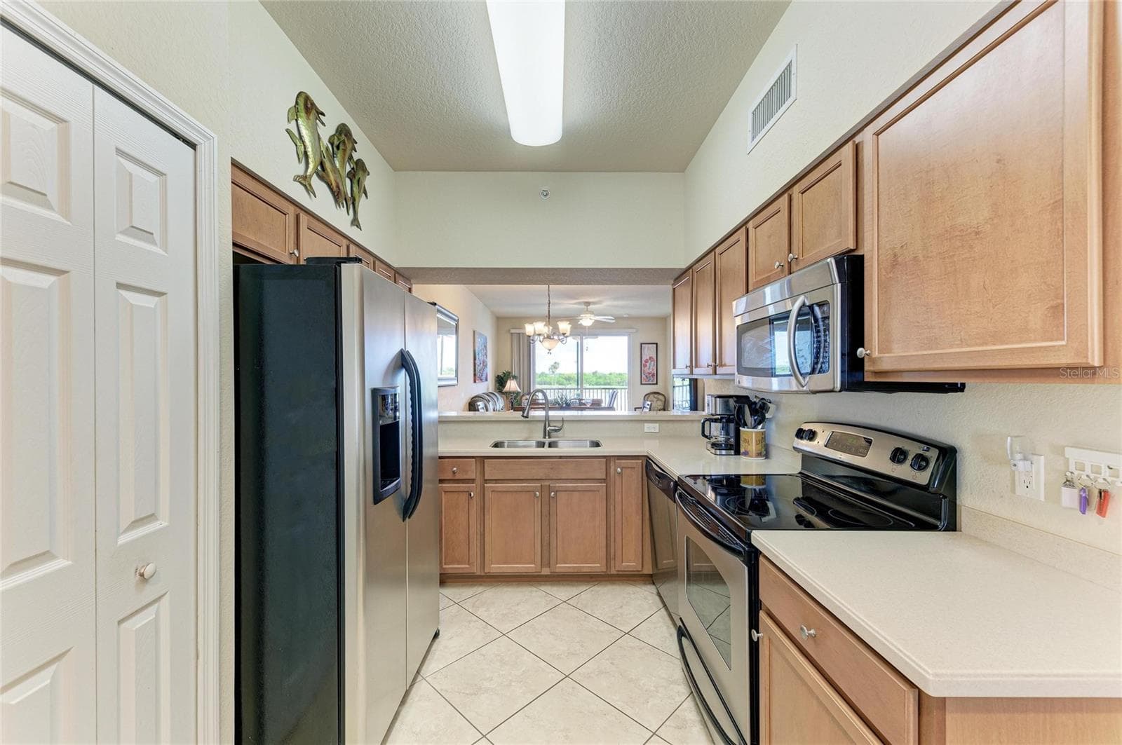 7803 GRAND ESTUARY TRAIL — photo 6 of 57