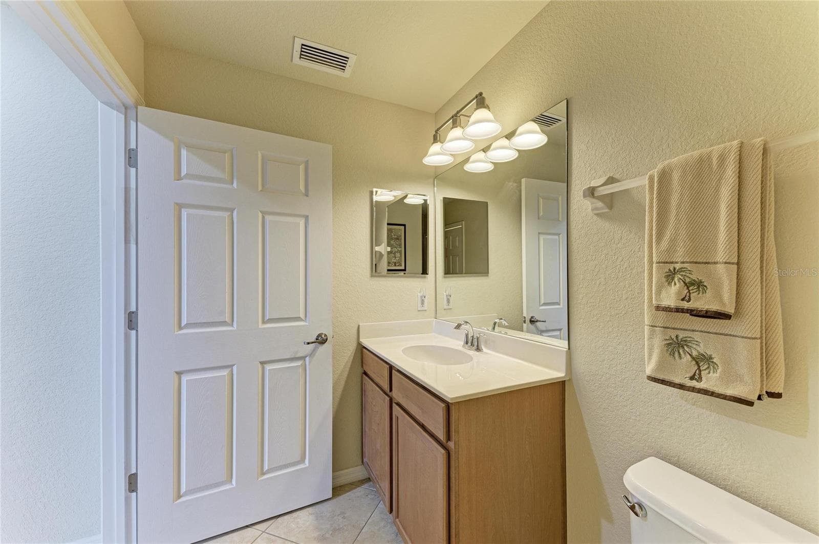 7803 GRAND ESTUARY TRAIL — photo 21 of 57