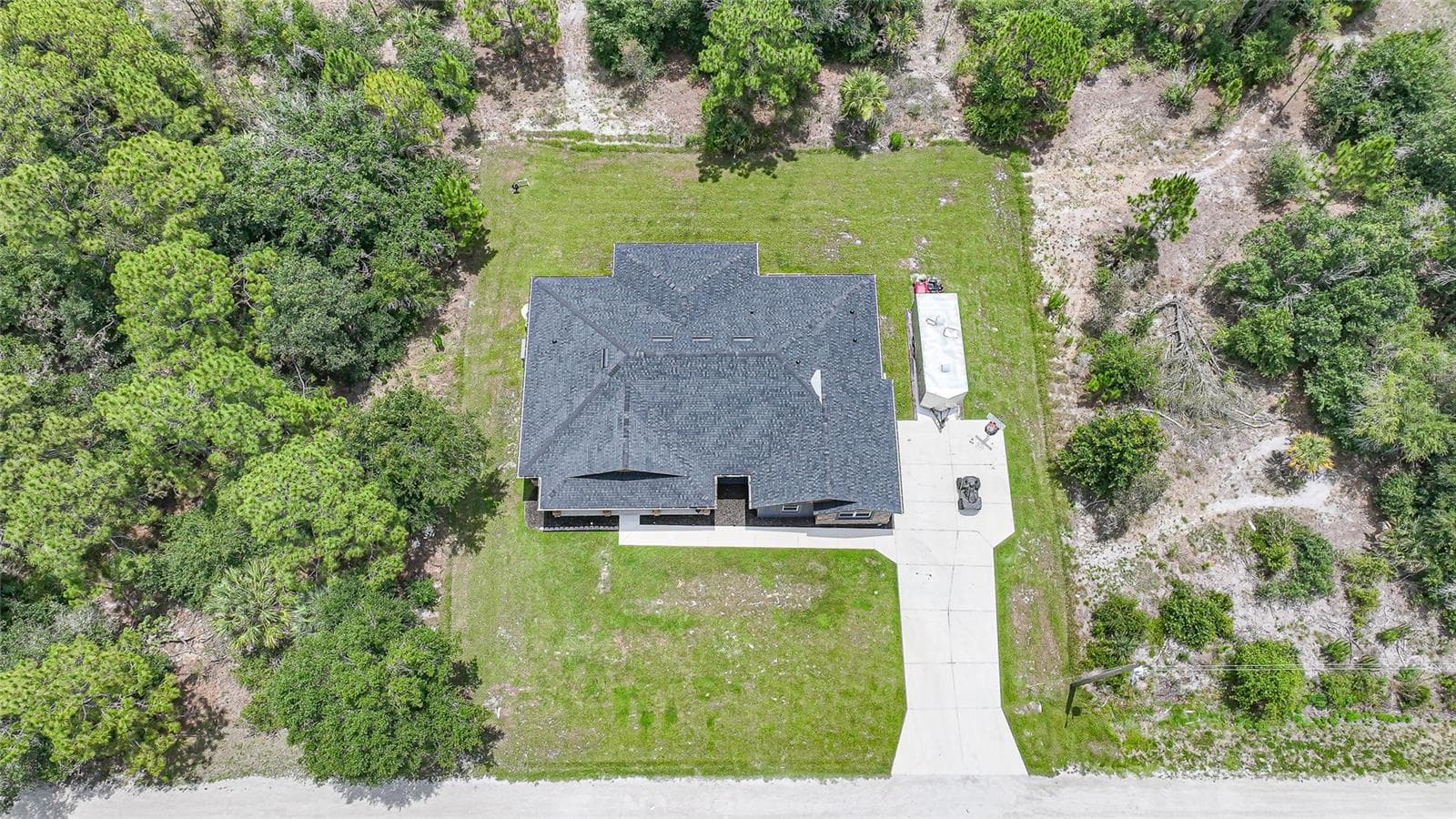 13190 BANYAN DRIVE — photo 3 of 42