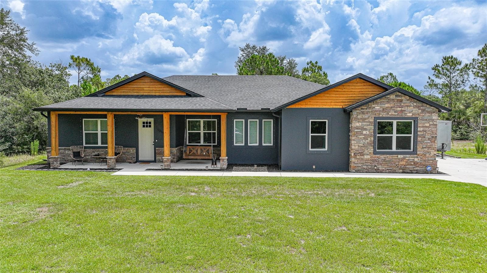 13190 BANYAN DRIVE — photo 2 of 42