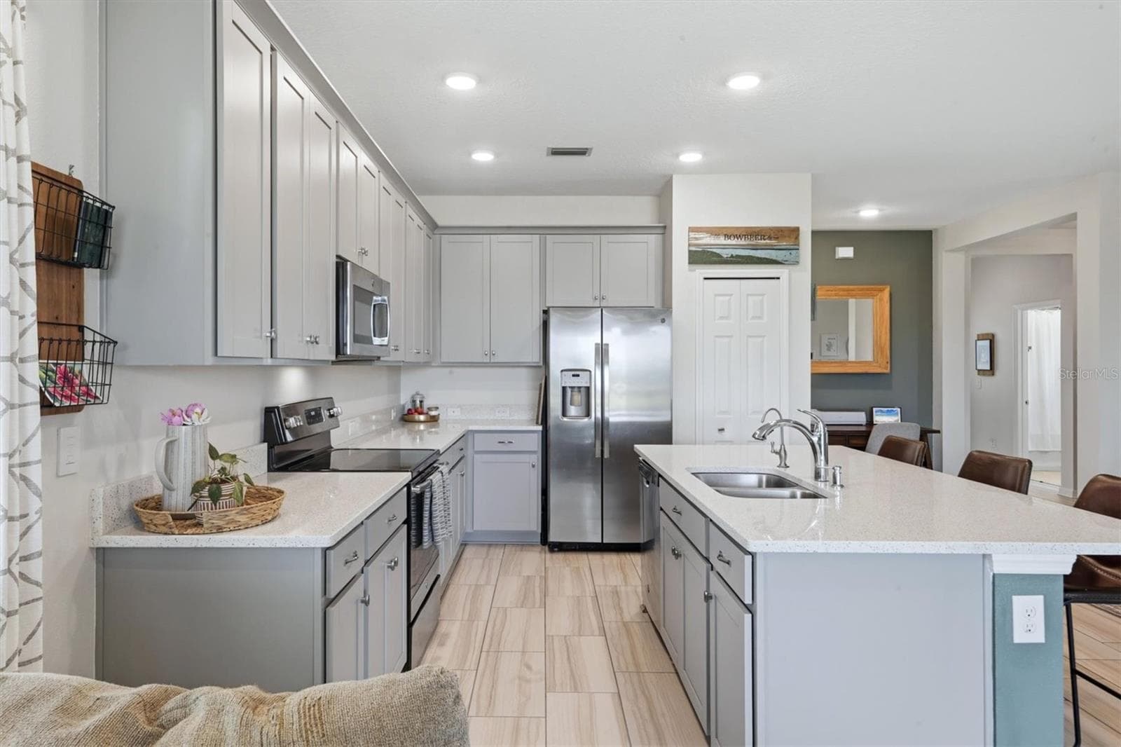 8583 STARLIGHT LOOP — photo 11 of 39