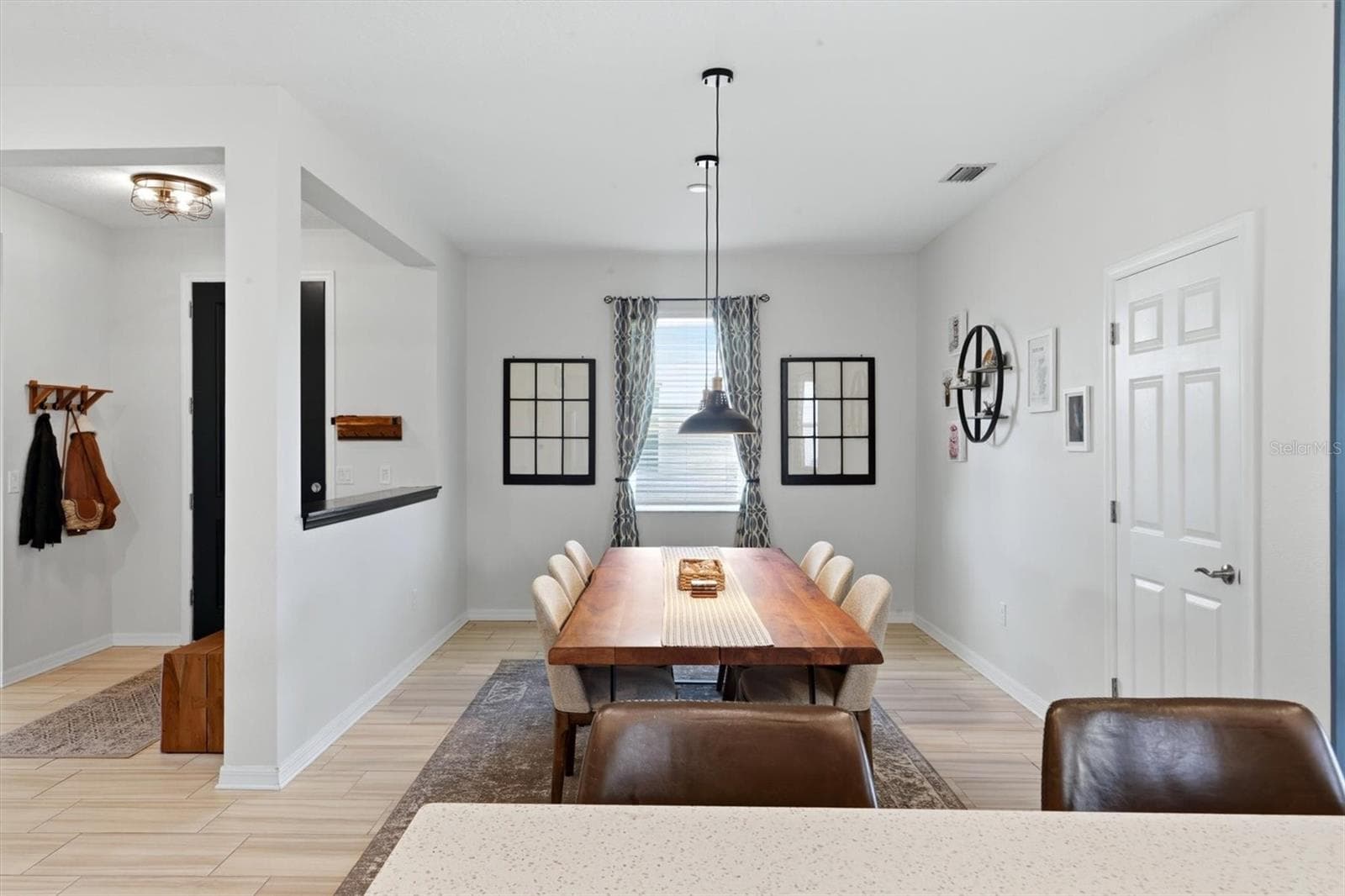 8583 STARLIGHT LOOP — photo 8 of 39