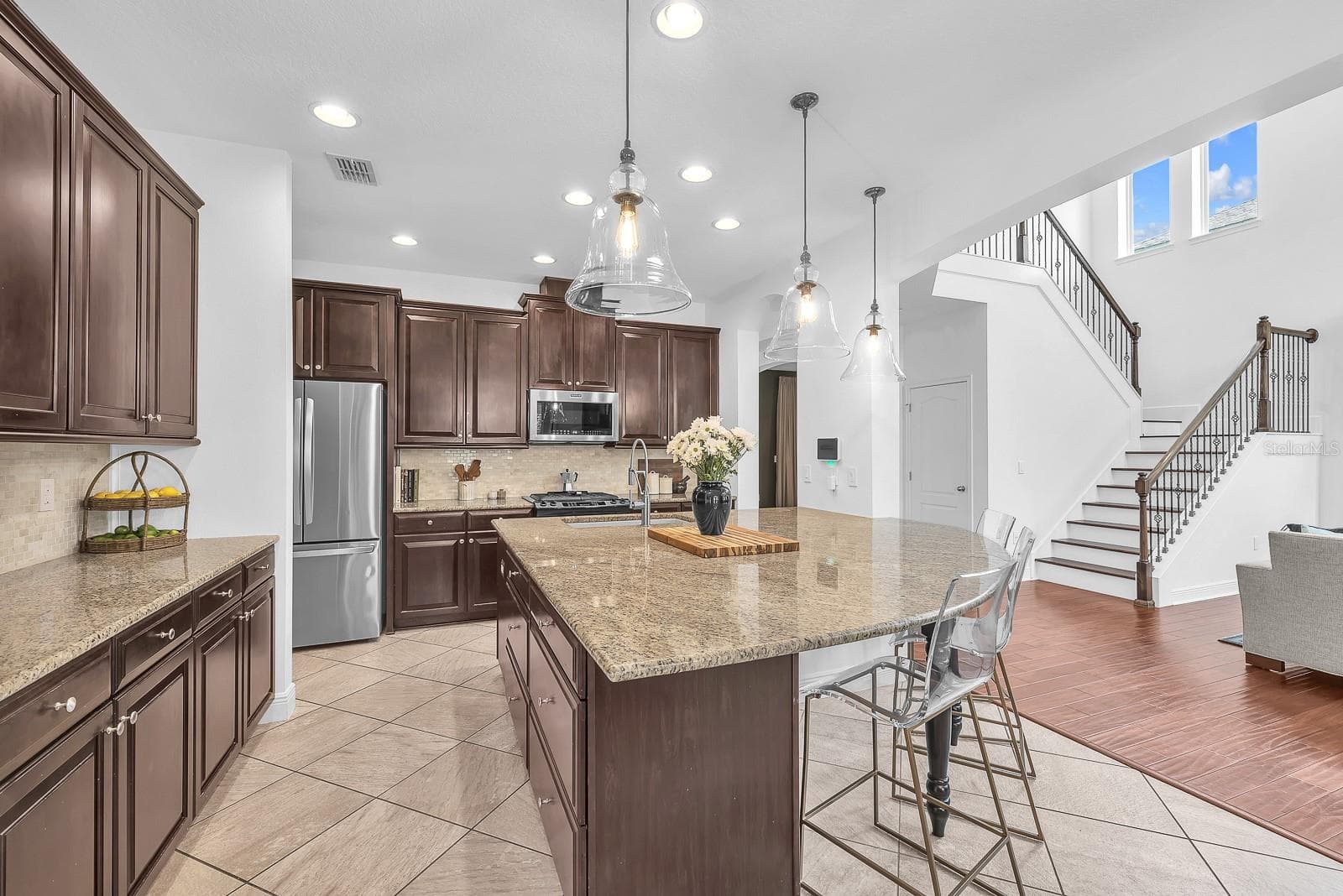 5310 FISHHAWK RIDGE DRIVE — photo 11 of 51