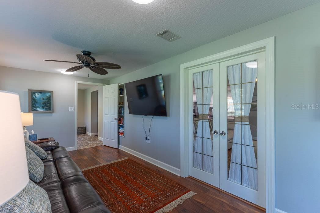 210 WESTLAKE DRIVE — photo 29 of 57