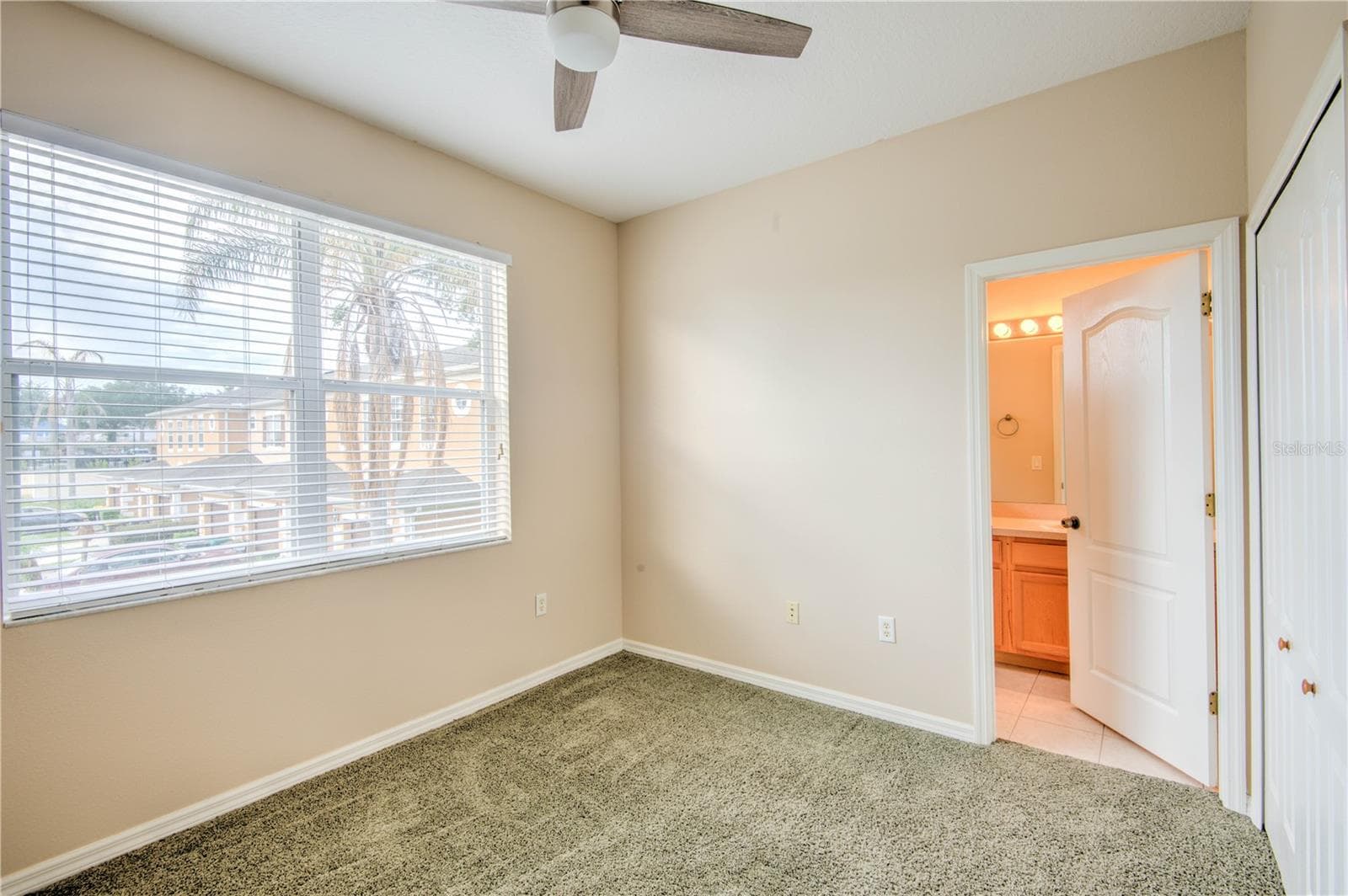 282 BEXLEY DRIVE — photo 21 of 24