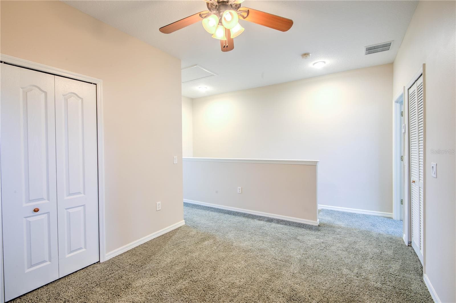 282 BEXLEY DRIVE — photo 14 of 24