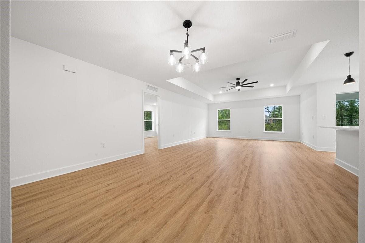 13483 FLEMINGTON ROAD — photo 5 of 58
