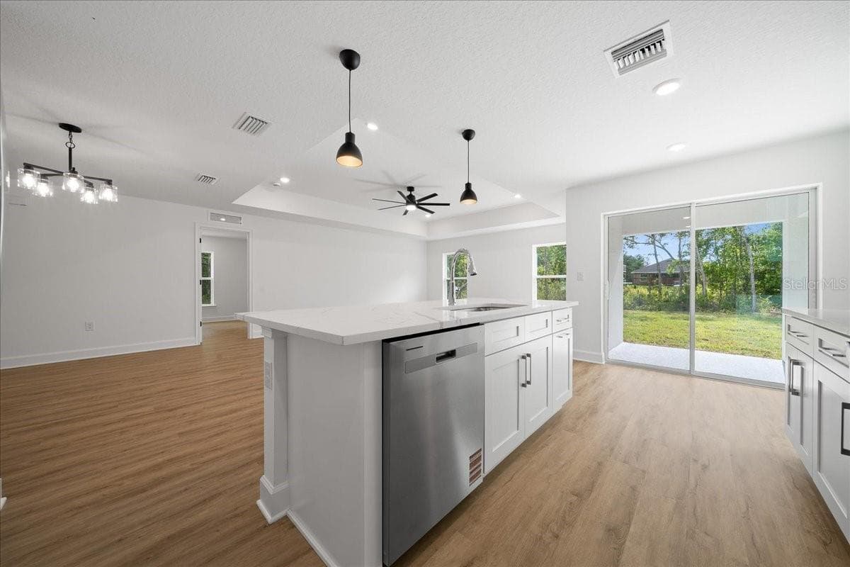 13483 FLEMINGTON ROAD — photo 14 of 58
