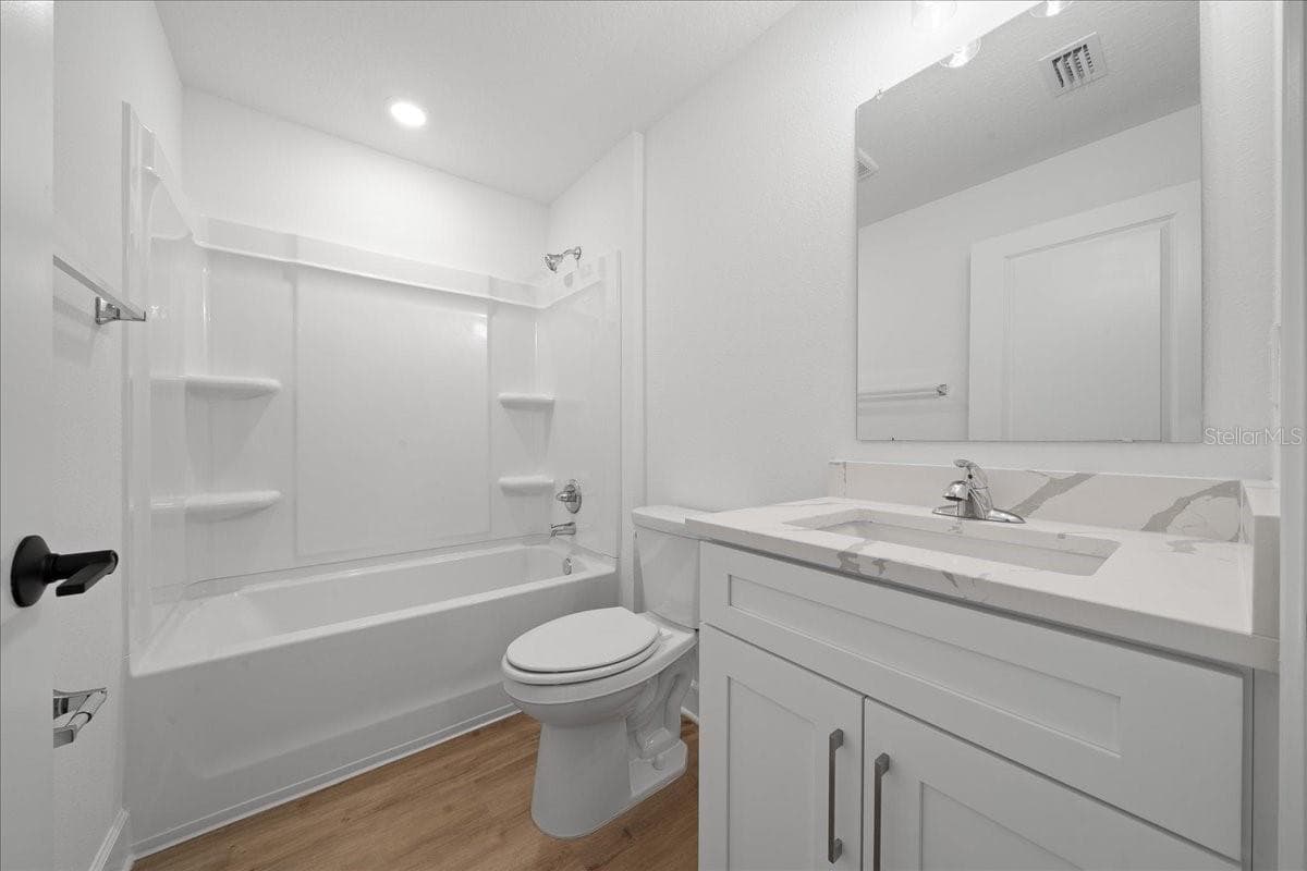 13483 FLEMINGTON ROAD — photo 33 of 58