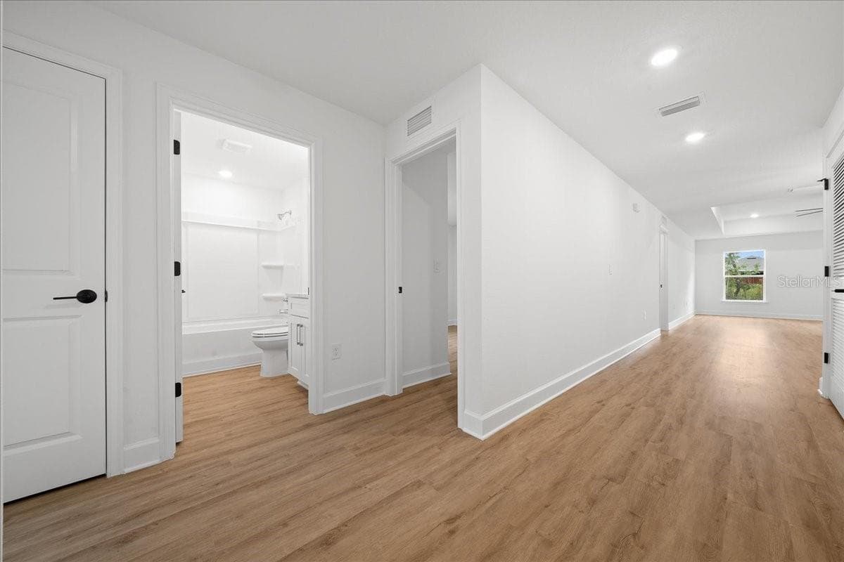 13483 FLEMINGTON ROAD — photo 30 of 58