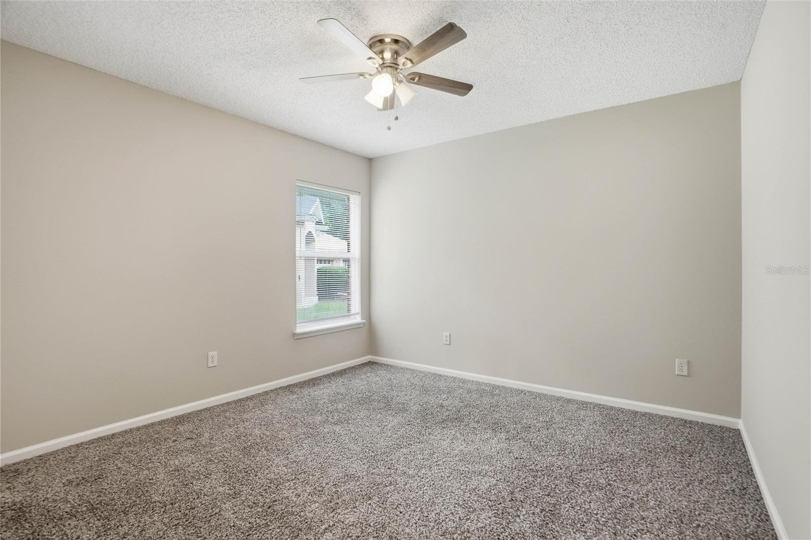 5736 GUANA PARK COURT — photo 31 of 34