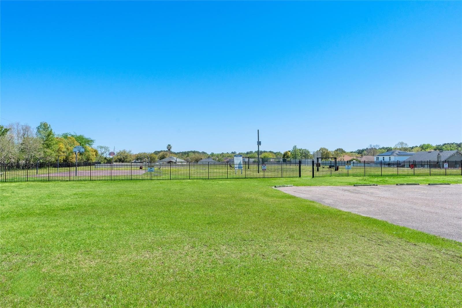 5736 GUANA PARK COURT — photo 15 of 34