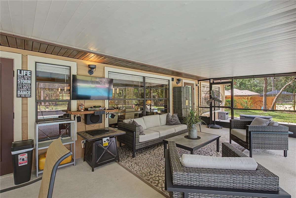 2222 BOLTON AVENUE — photo 34 of 57