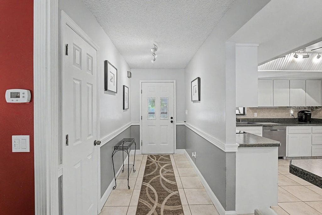 2222 BOLTON AVENUE — photo 4 of 57
