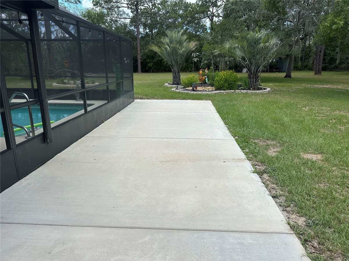 2222 BOLTON AVENUE — photo 41 of 57
