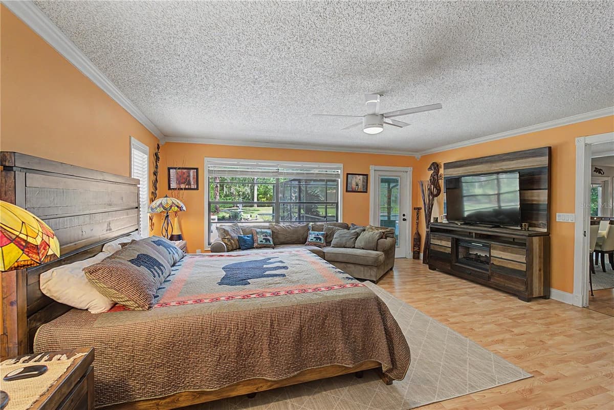 2222 BOLTON AVENUE — photo 30 of 57