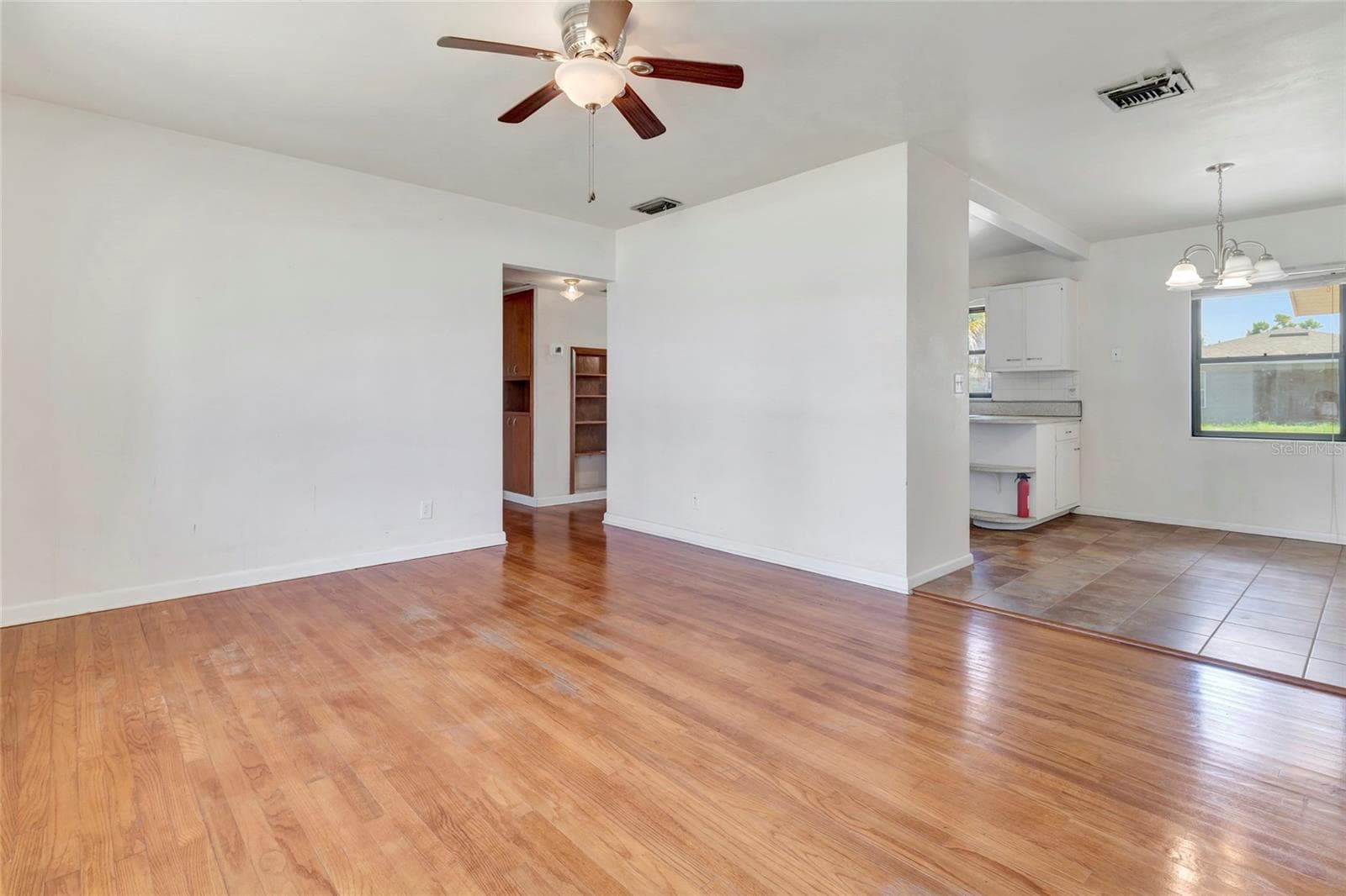 1149 BLOXAM AVENUE — photo 7 of 31