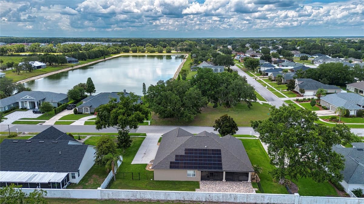 905 SQUARE LAKE DRIVE — photo 4 of 46