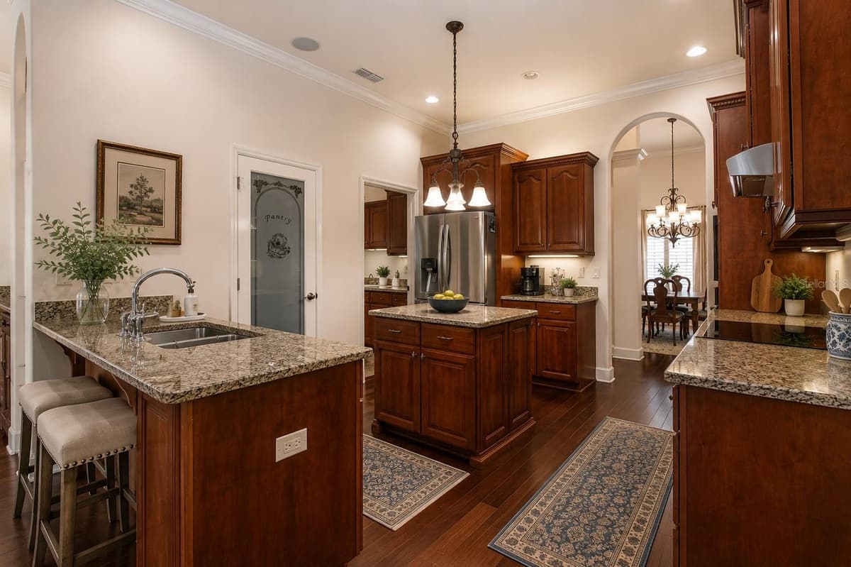 905 SQUARE LAKE DRIVE — photo 16 of 46