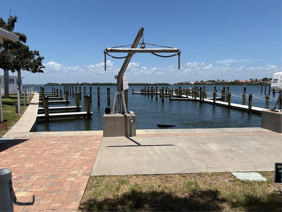 3710 GULF OF MEXICO DRIVE — photo 27 of 37