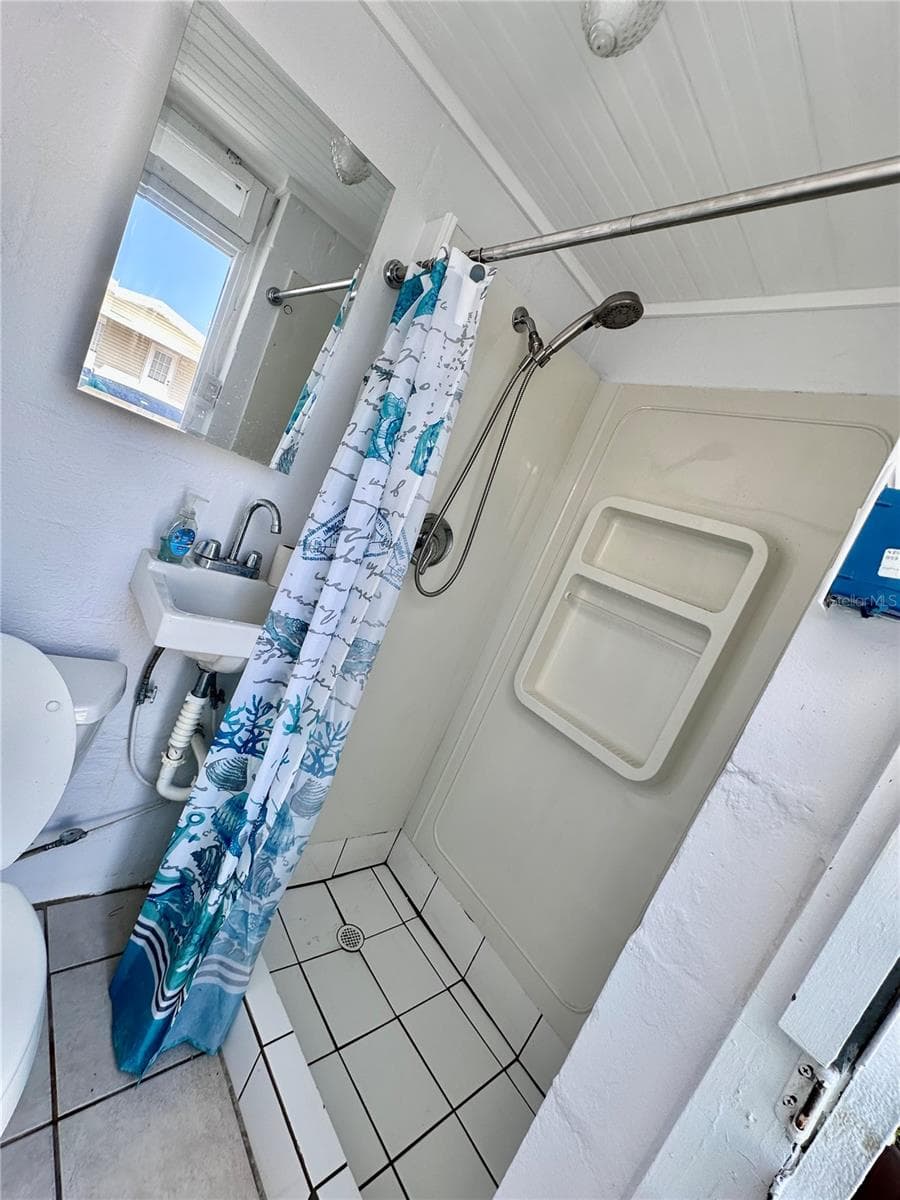 3710 GULF OF MEXICO DRIVE — photo 19 of 37