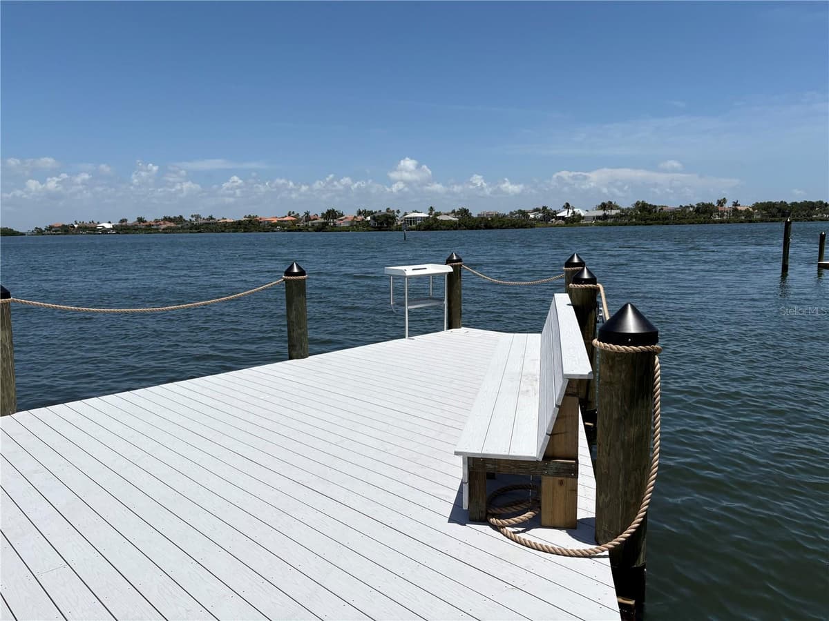 3710 GULF OF MEXICO DRIVE — photo 29 of 37