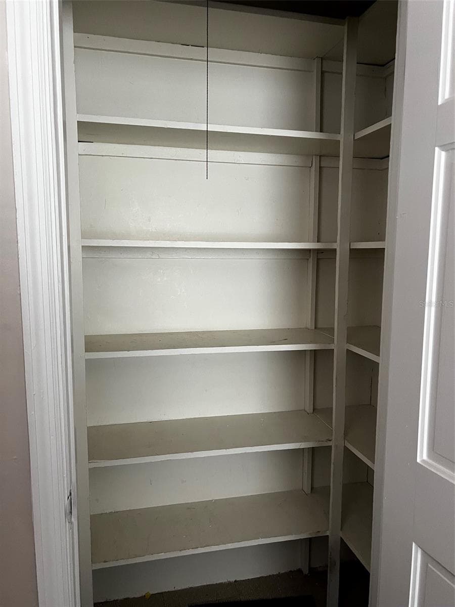 1220 BAY STREET — photo 8 of 25
