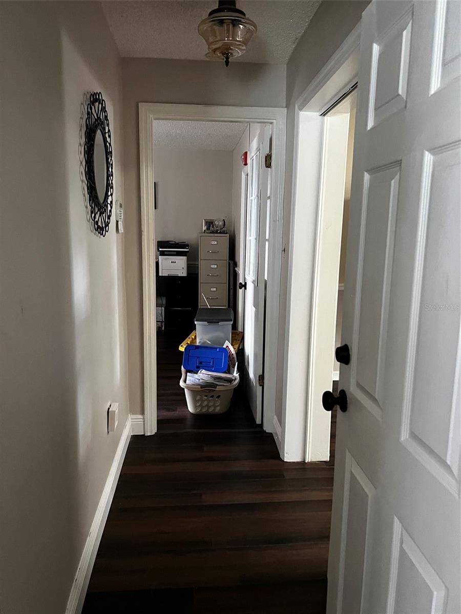 1220 BAY STREET — photo 9 of 25