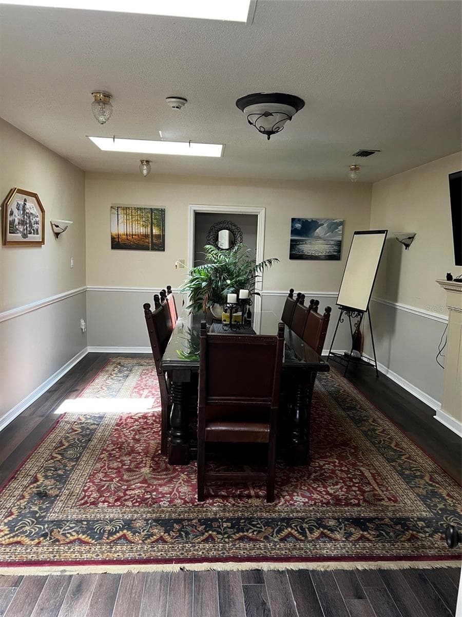 1220 BAY STREET — photo 13 of 25