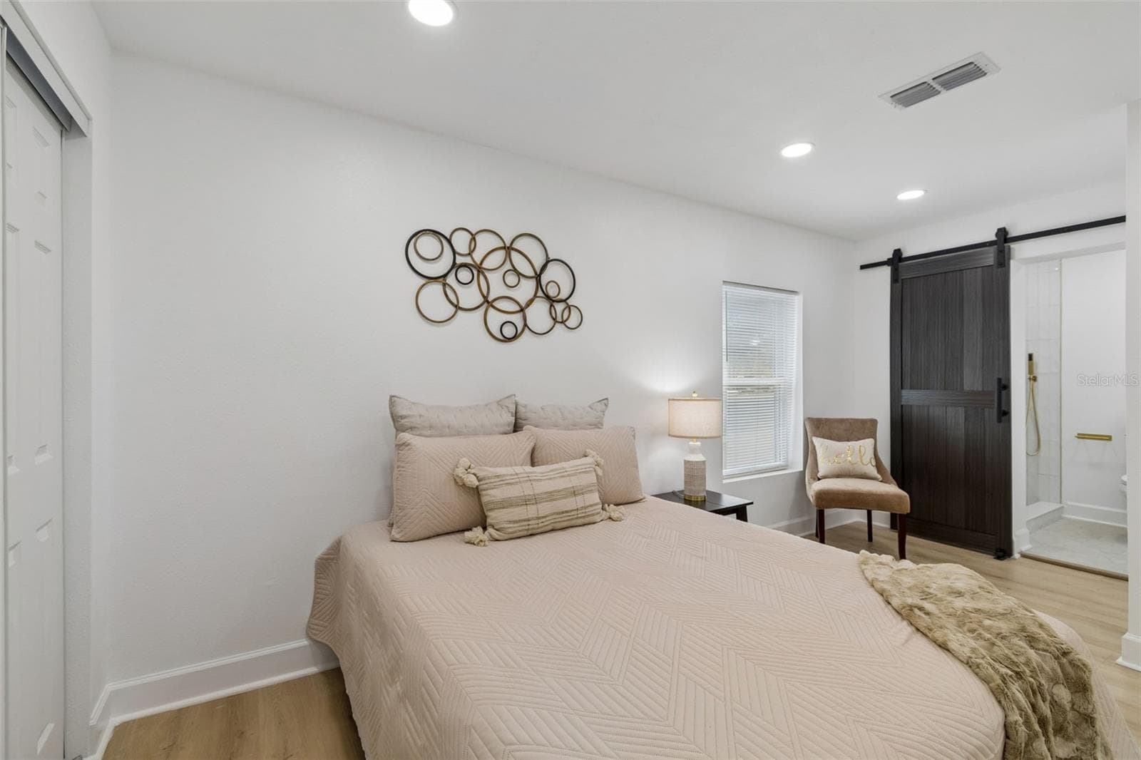 1702 JOHNSTON AVENUE — photo 32 of 54