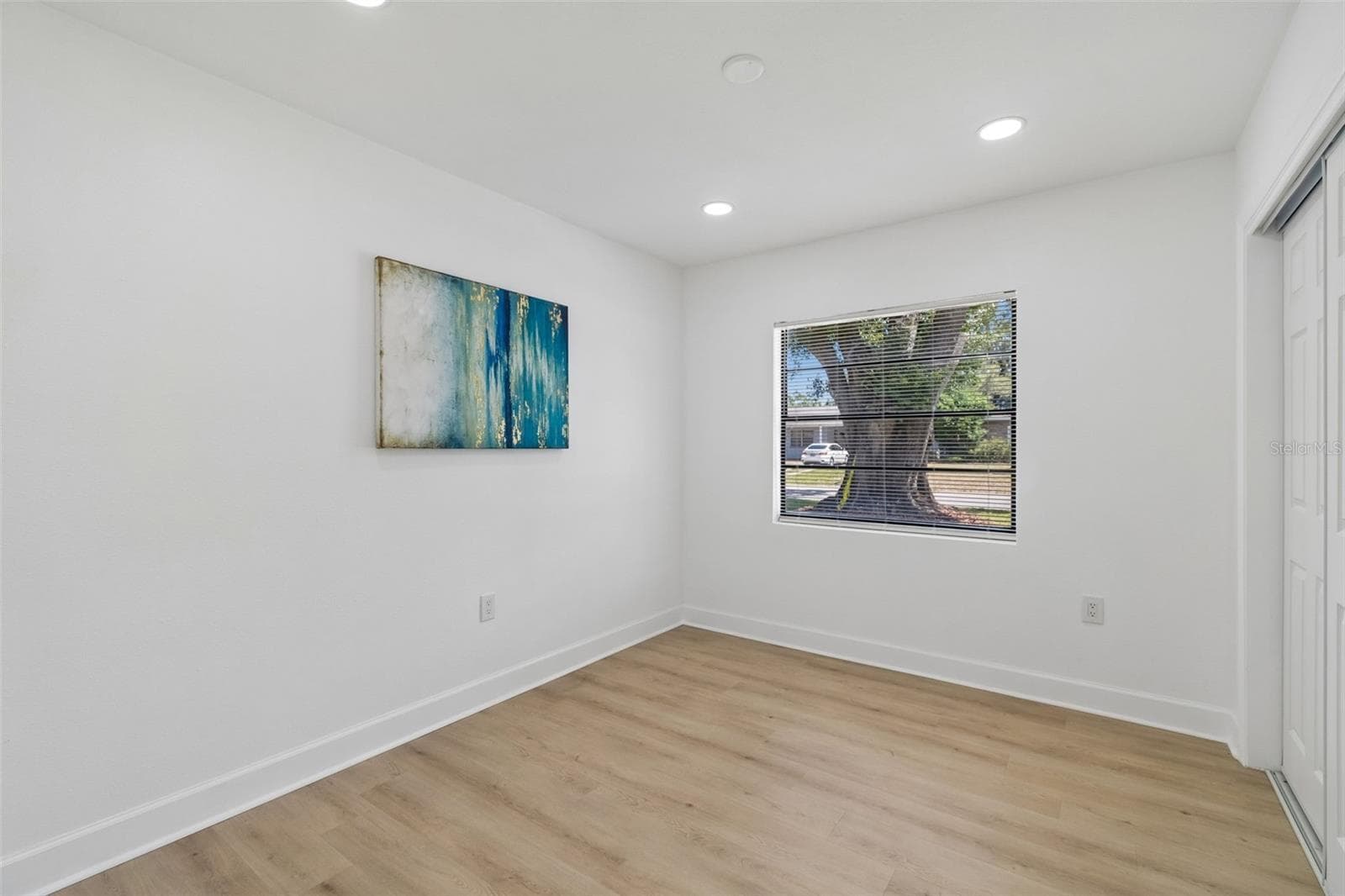 1702 JOHNSTON AVENUE — photo 43 of 54