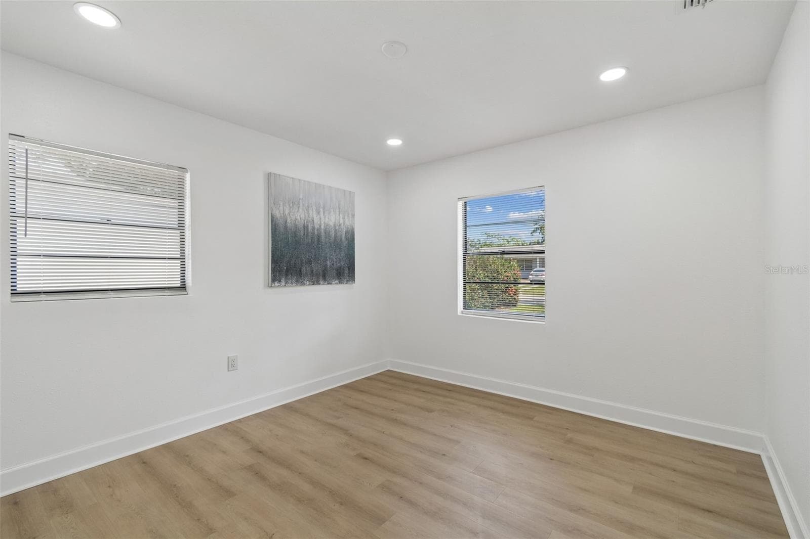 1702 JOHNSTON AVENUE — photo 41 of 54