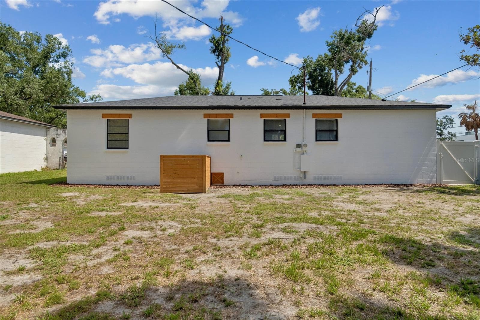 1702 JOHNSTON AVENUE — photo 48 of 54