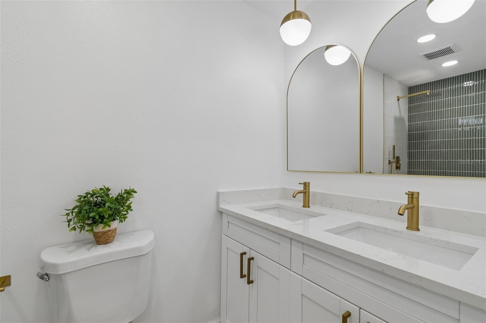 1702 JOHNSTON AVENUE — photo 36 of 54