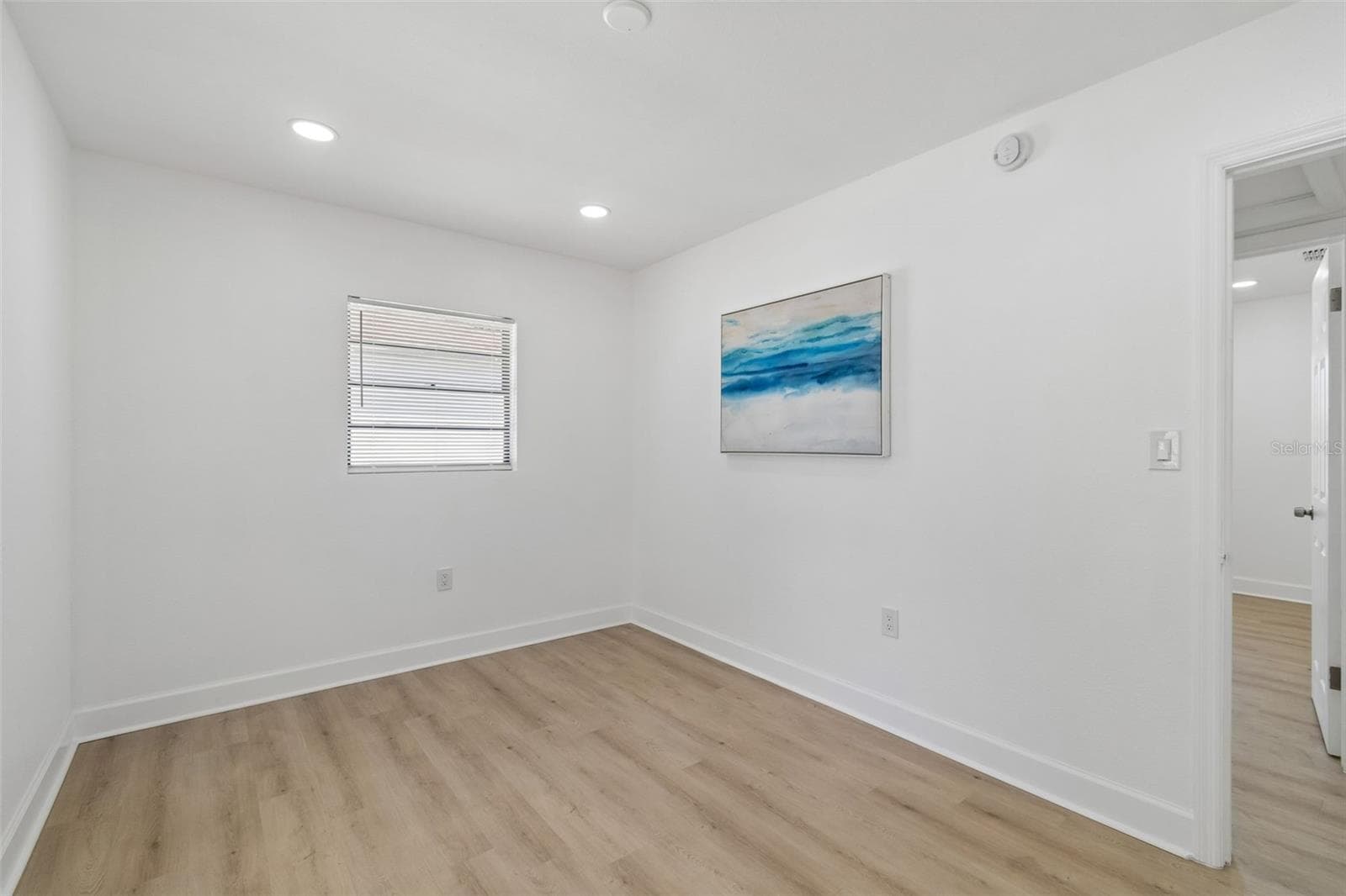 1702 JOHNSTON AVENUE — photo 40 of 54