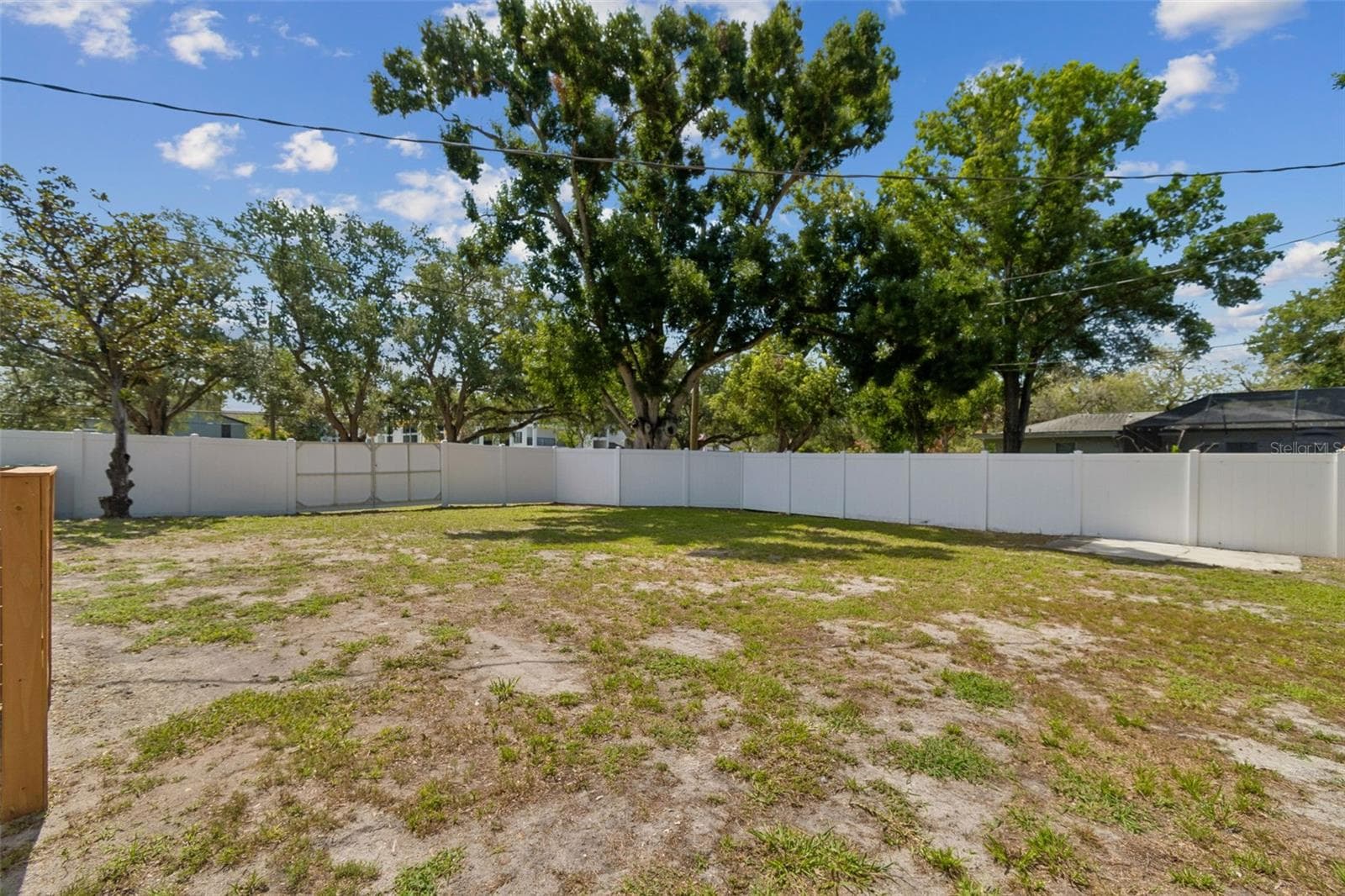 1702 JOHNSTON AVENUE — photo 46 of 54