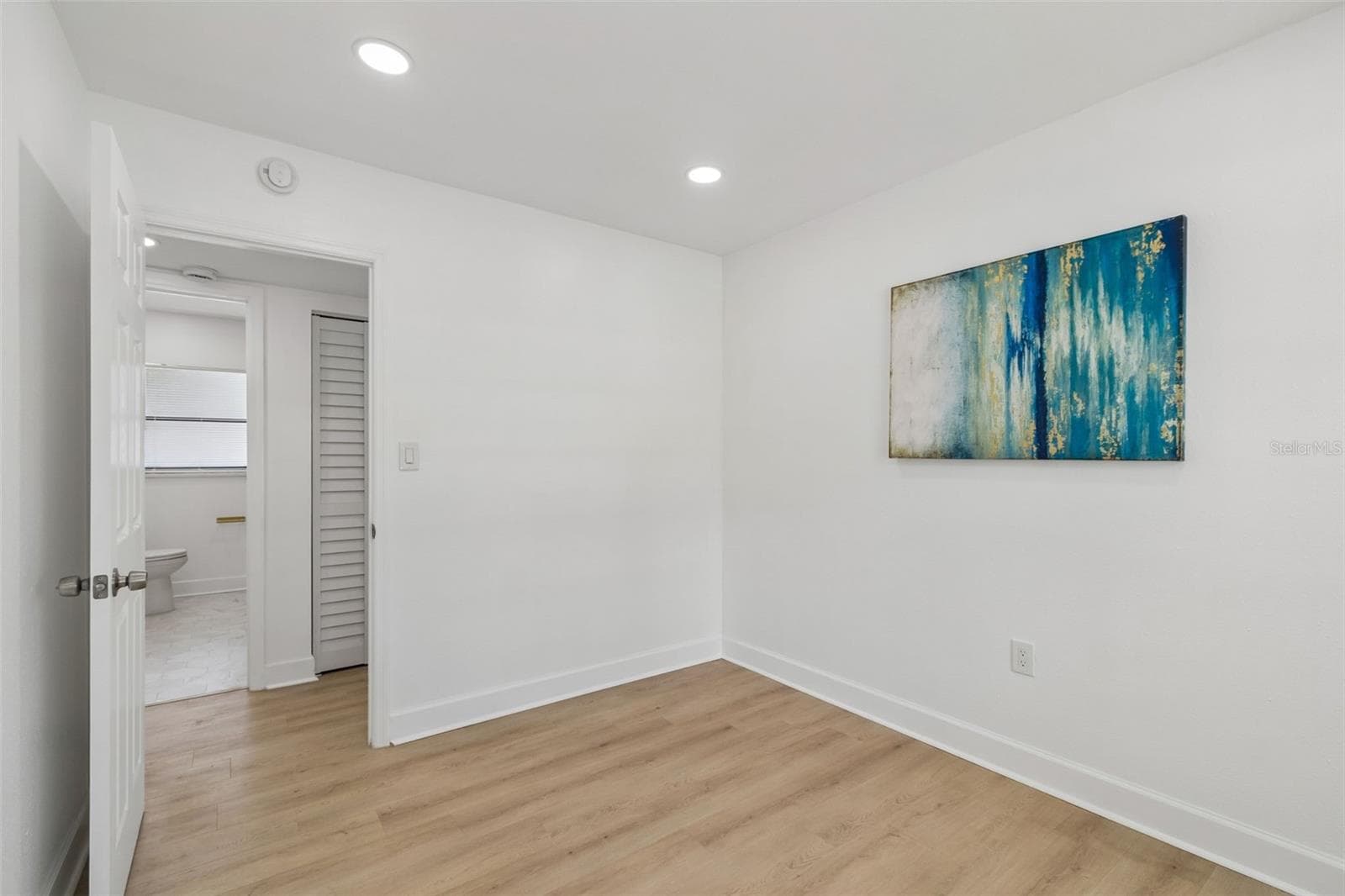 1702 JOHNSTON AVENUE — photo 44 of 54